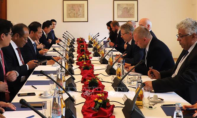 Vietnam and Czech Republic to work towards new relationship framework